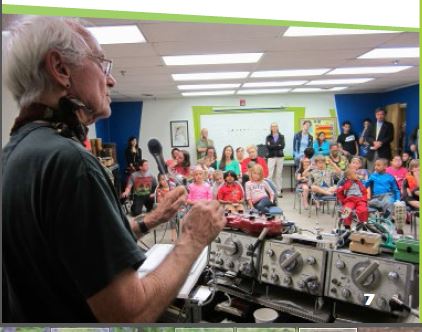 Simeon Coxe of Silver Apples teaching JoMS students.